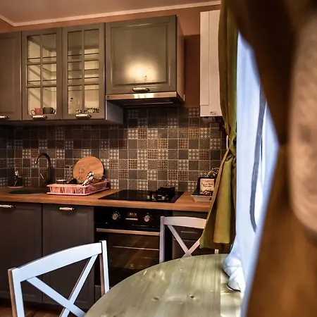 Апартаменты Stayplay Center Theater