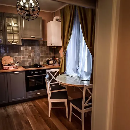 Stayplay Center Theater * Брашов