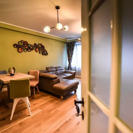 Stayplay Center Theater Apartment Brasov