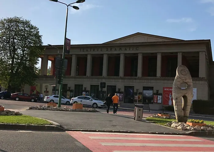 Stayplay Center Theater Apartment Brasov