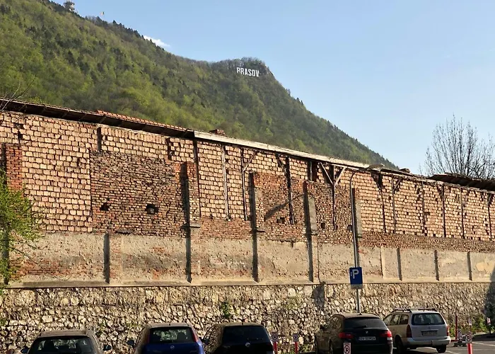 Stayplay Center Theater